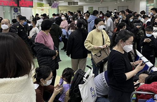 中国でまた新型コロナウイルス初期のような怪しげな動きが見つかる「病院は超満員で患者の殆どが児童で、肺が白くなる症状も出現」中国は隠蔽中