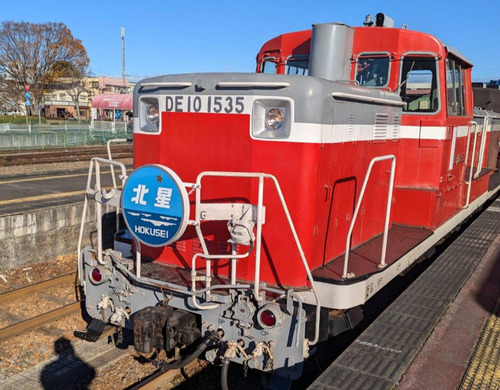 真岡鐵道「撮り鉄のマナーがあまりにも酷いので、予定してた記念列車の運転中止します」→撮り鉄の頭シュポシュポポポポポポポポポシュポシュポポポポポポポポポポ